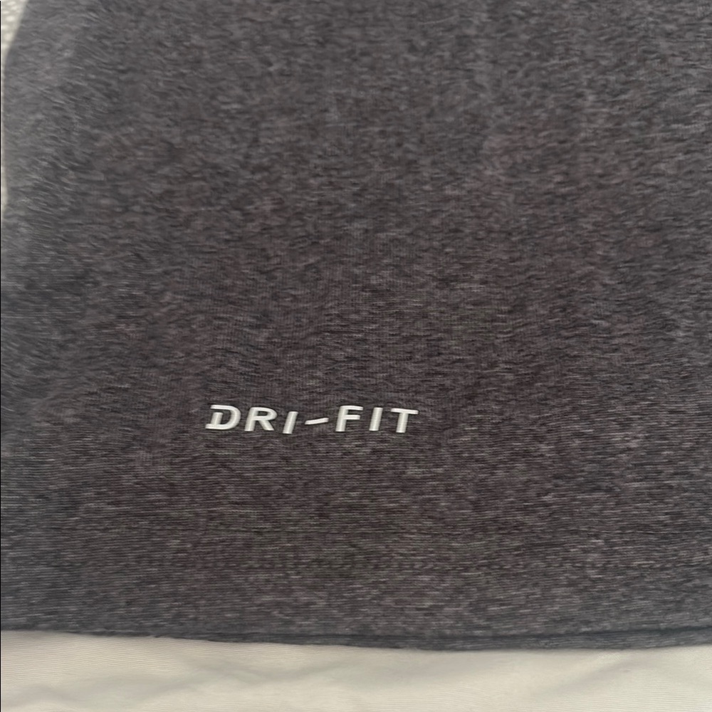 Nike Michigan state DriFit - Picture 2 of 3